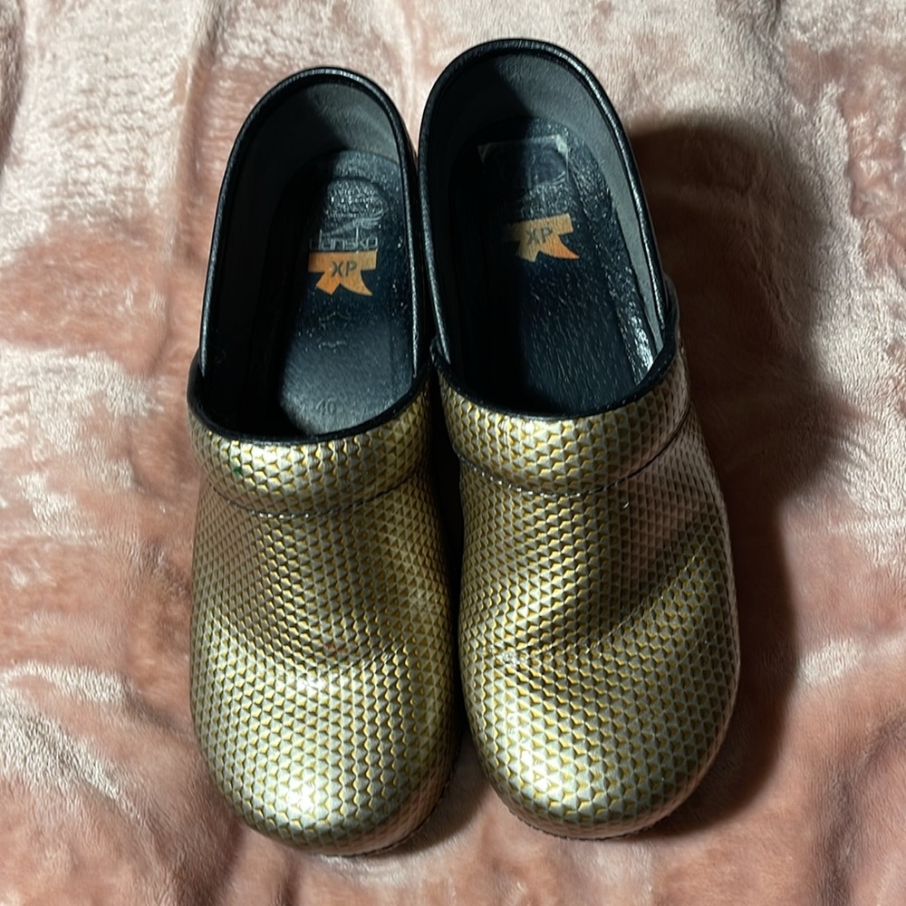 Dansko XP Clogs - Picture 2 of 8